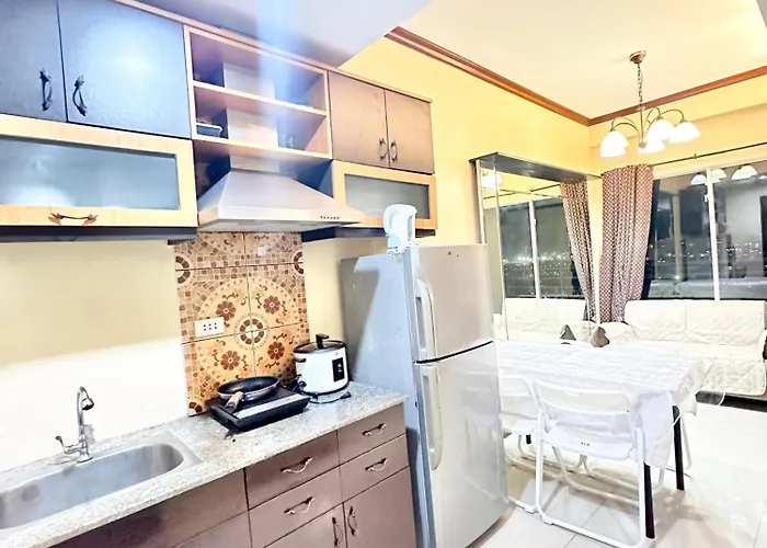 2 Bedroom Fully Furnished Cityscape 3* Cebu