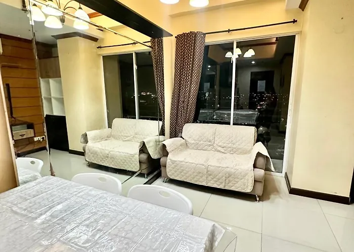 2 Bedroom Fully Furnished Cityscape Hotell